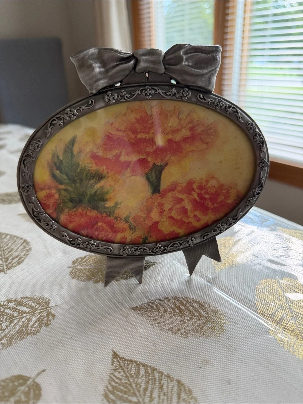 Pewter Oval Victorian style photo frame table top